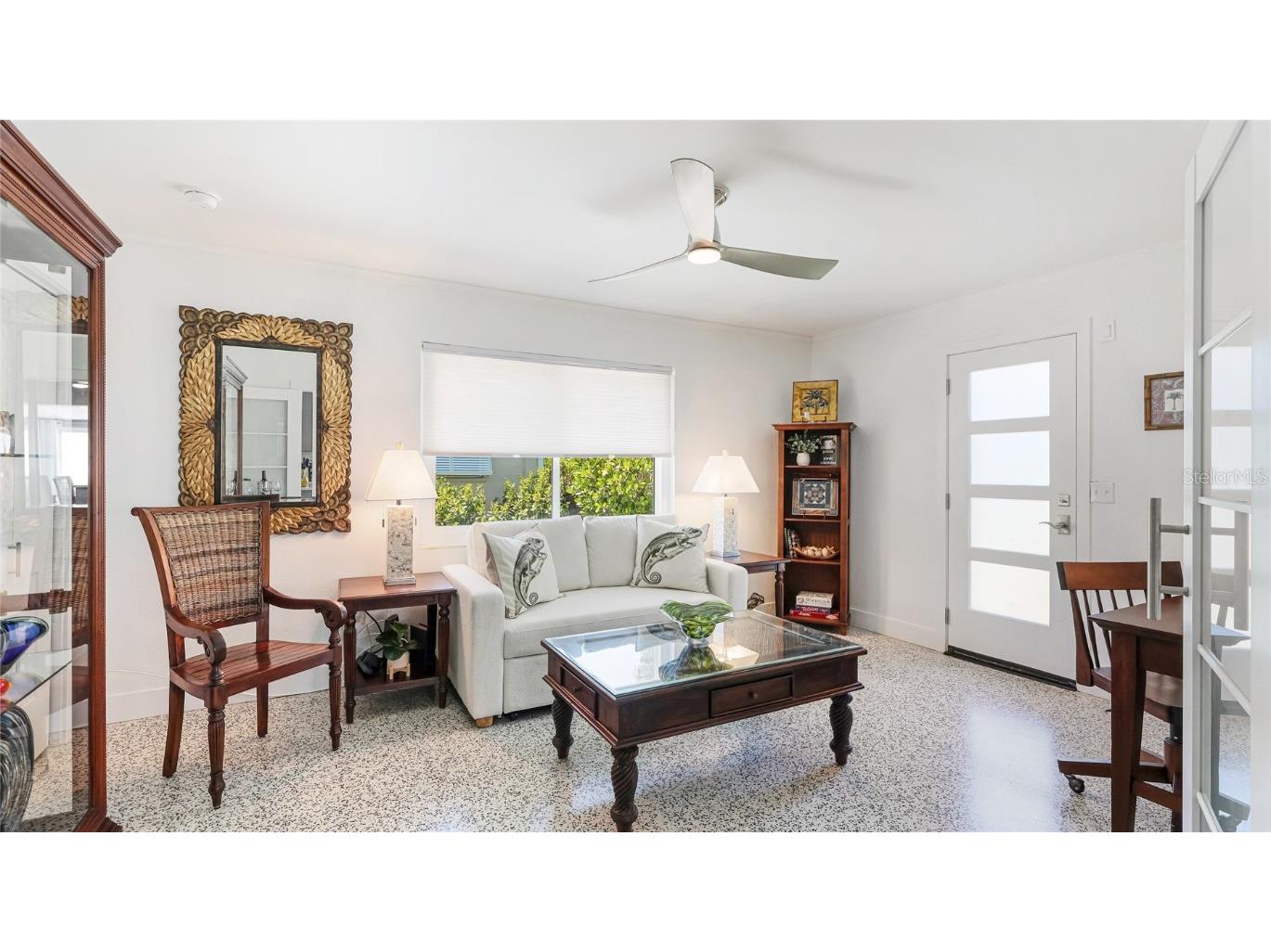 2713 Avenue C Holmes Beach FL 34217 A4669616 image15