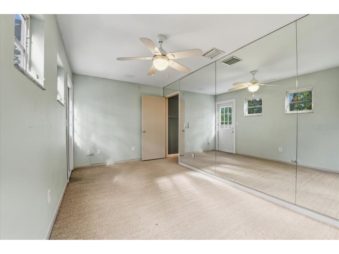 2713 Chambray Lane Tampa FL 33611 TB8437379 image26
