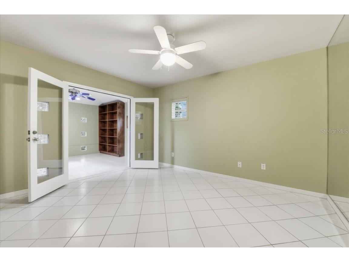 2713 Chambray Lane Tampa FL 33611 TB8437379 image30