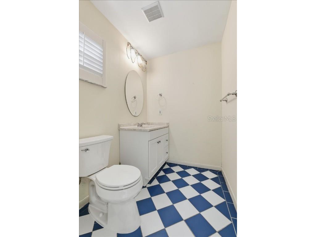 2713 Chambray Lane Tampa FL 33611 TB8437379 image31