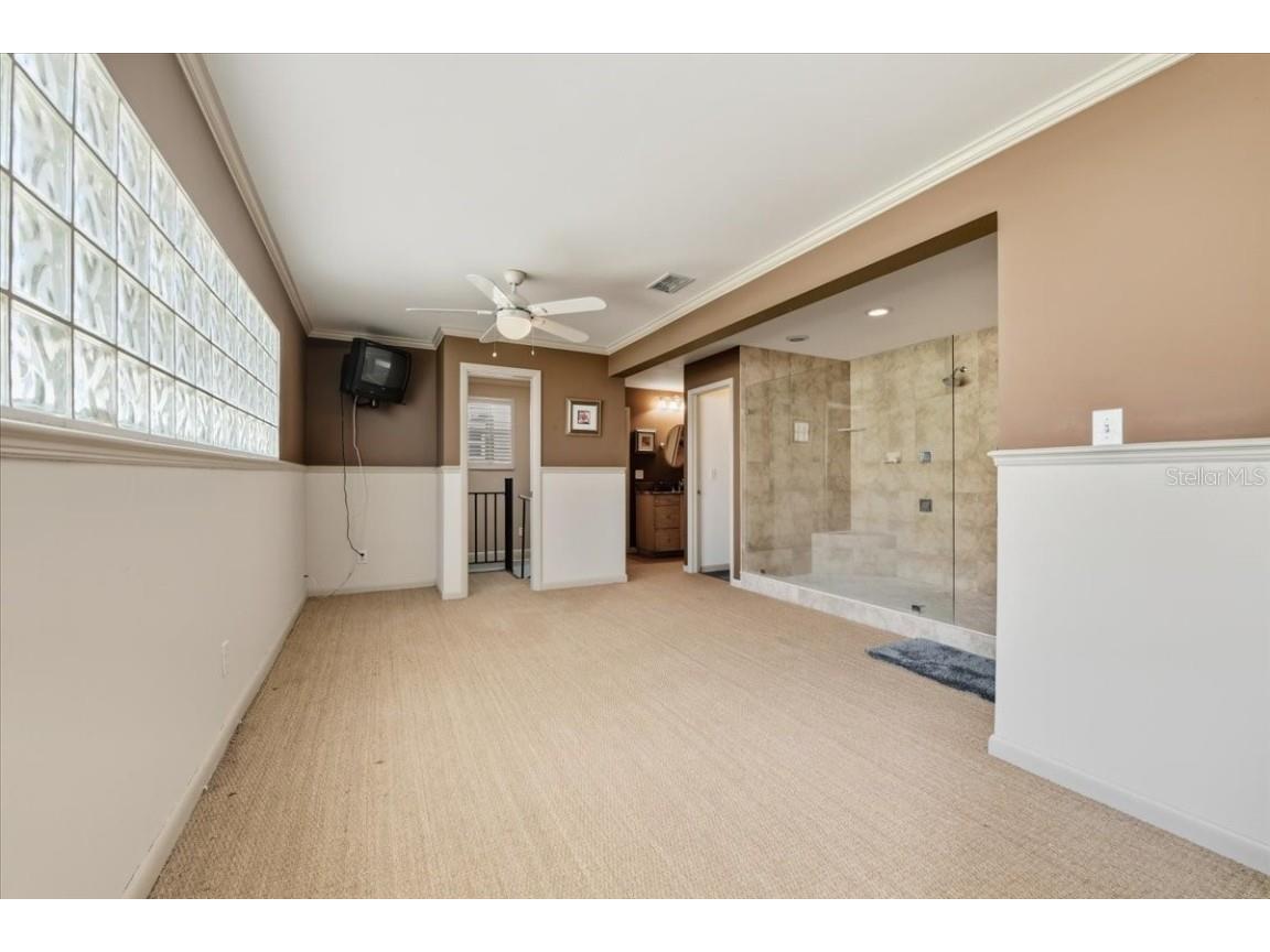 2713 Chambray Lane Tampa FL 33611 TB8437379 image44