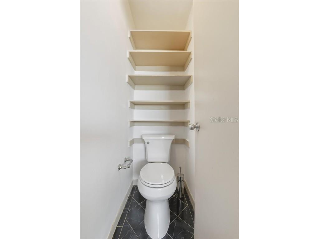 2713 Chambray Lane Tampa FL 33611 TB8437379 image46