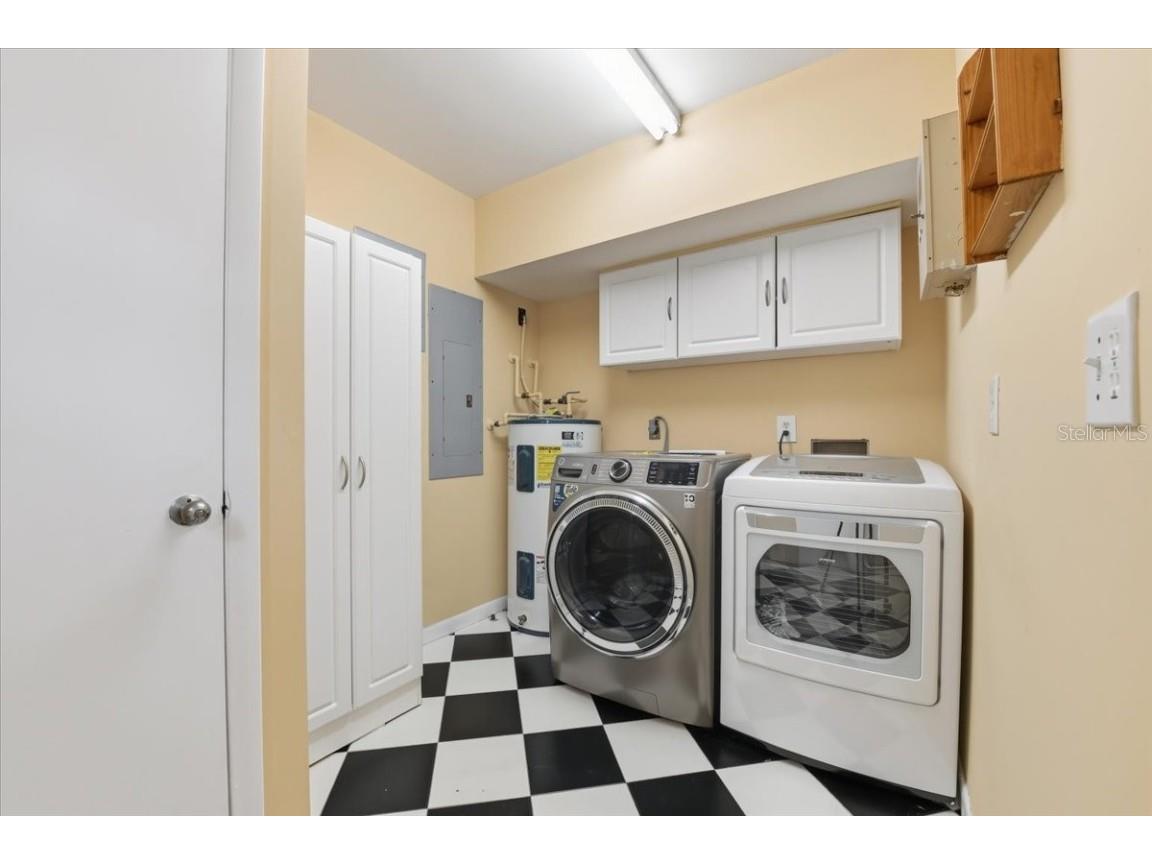 2713 Chambray Lane Tampa FL 33611 TB8437379 image48