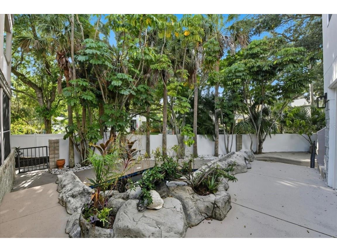 2713 Chambray Lane Tampa FL 33611 TB8437379 image59