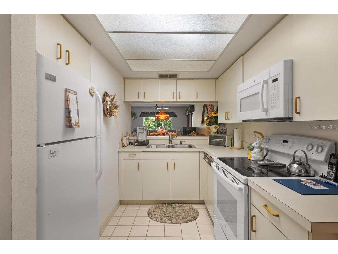 2713 Countryside Boulevard #107 Clearwater FL 33761 U8252537 image10