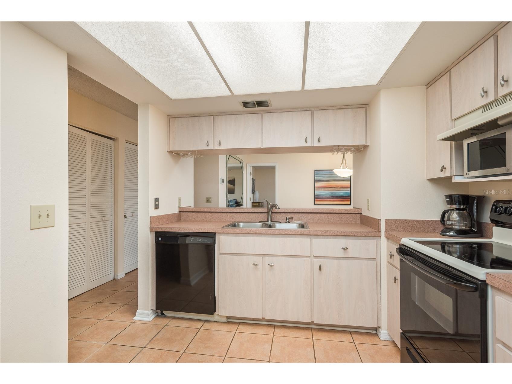 2713 Countryside Boulevard #108 Clearwater FL 33761 TB8499119 image5