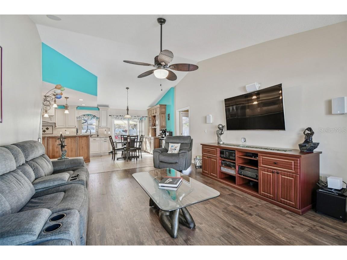 2713 Crestfield Drive Valrico FL 33596 TB8456574 image41