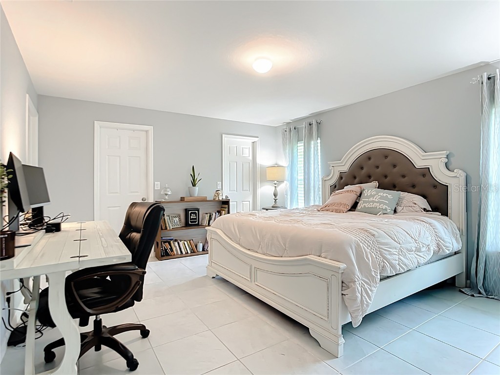 2713 Embassy Road North Port FL 34291 A4659723 image14