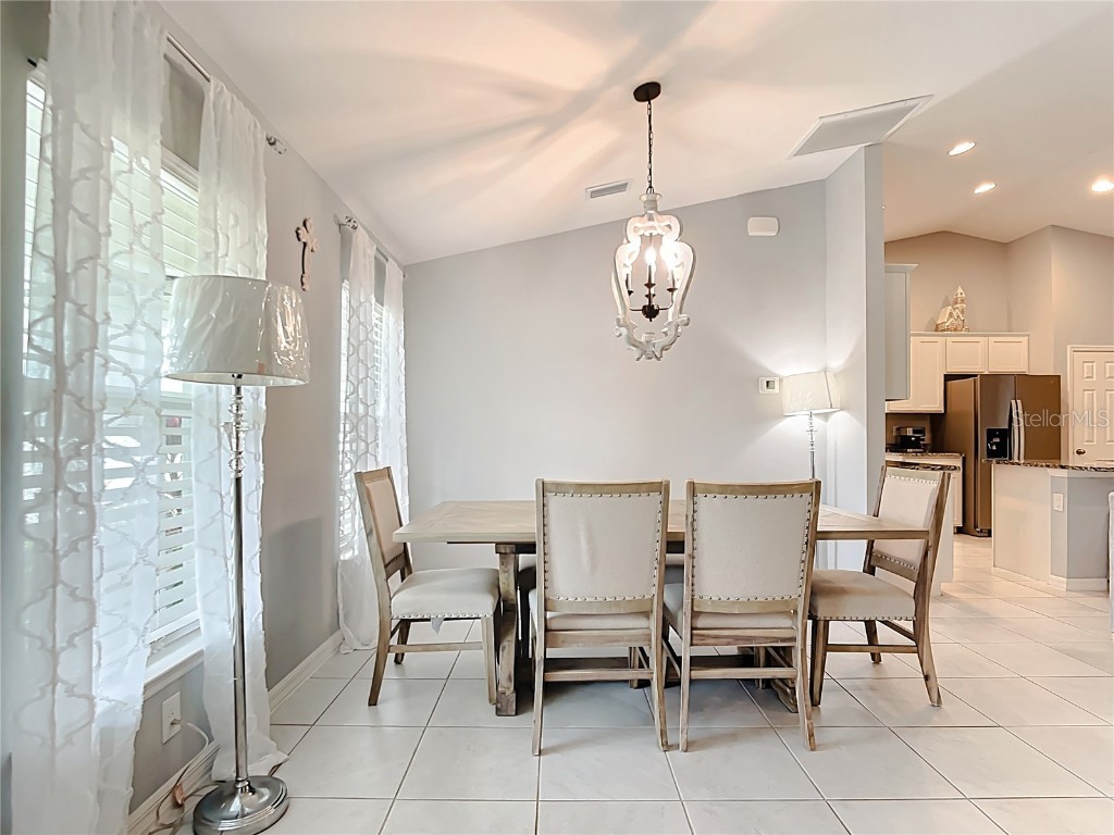 2713 Embassy Road North Port FL 34291 A4659723 image4