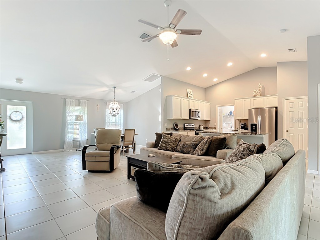 2713 Embassy Road North Port FL 34291 A4659723 image7