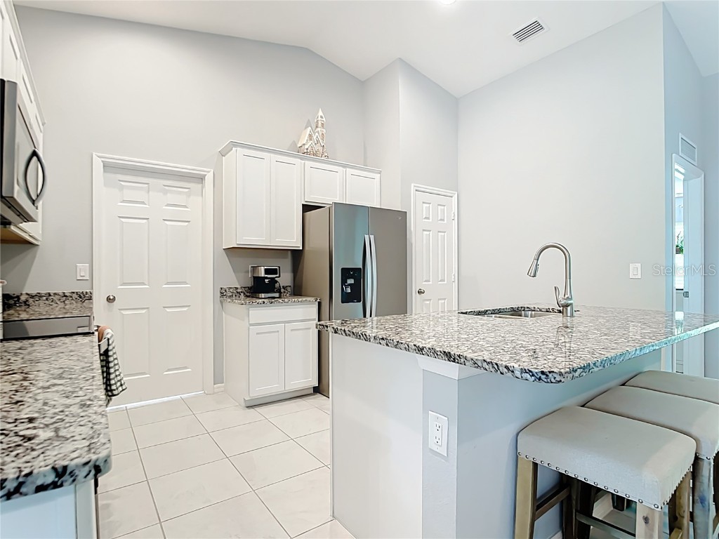 2713 Embassy Road North Port FL 34291 A4659723 image9