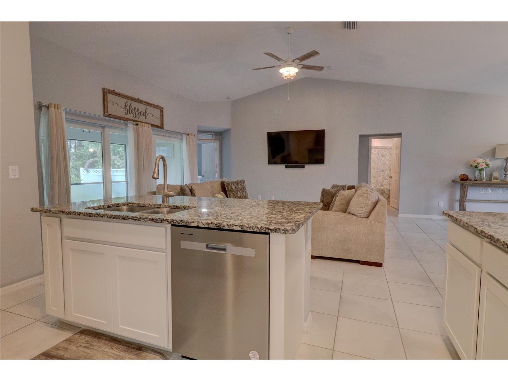2713 Embassy Road North Port FL 34291 C7528119 image12