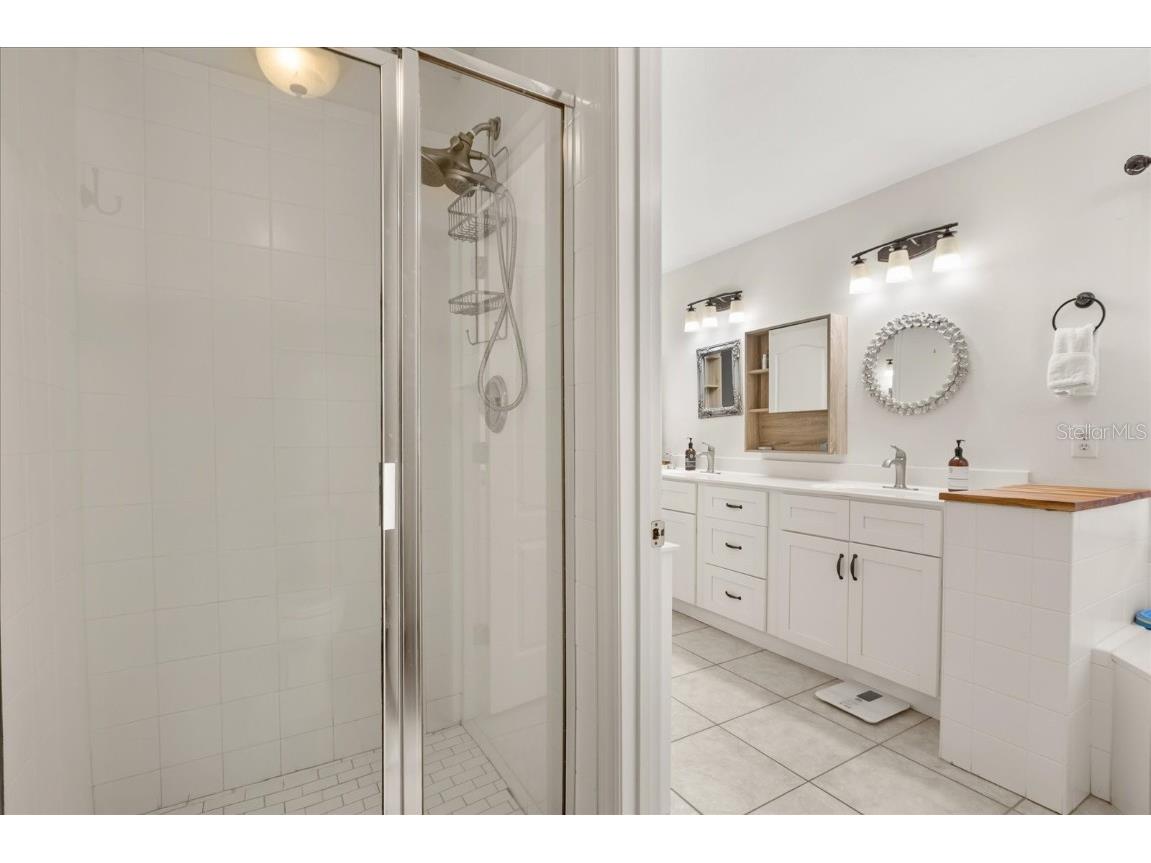 2713 Emerald Lake Court Kissimmee FL 34744 S5136847 image19