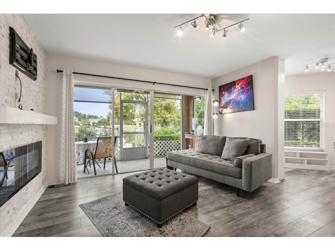 2713 Emerald Lake Court Kissimmee FL 34744 S5136847 image8