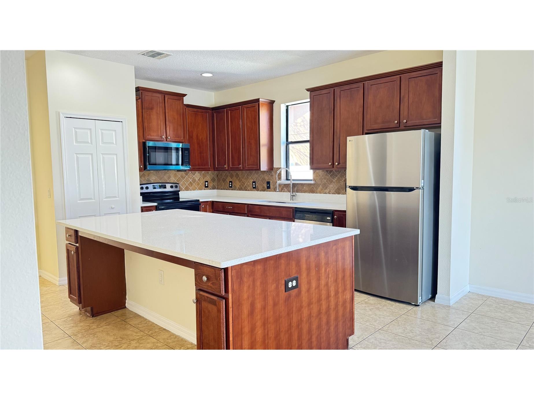 2713 Kinsey Drive Kissimmee FL 34746 O6377578 image3