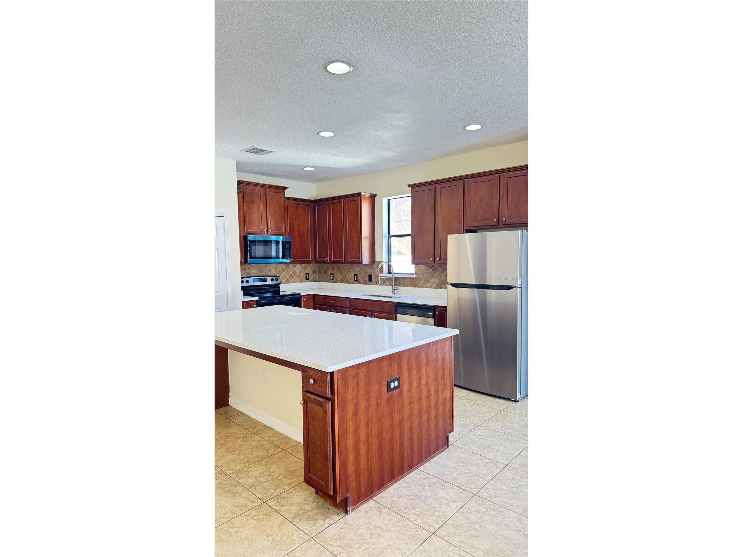 2713 Kinsey Drive Kissimmee FL 34746 O6393320 image2