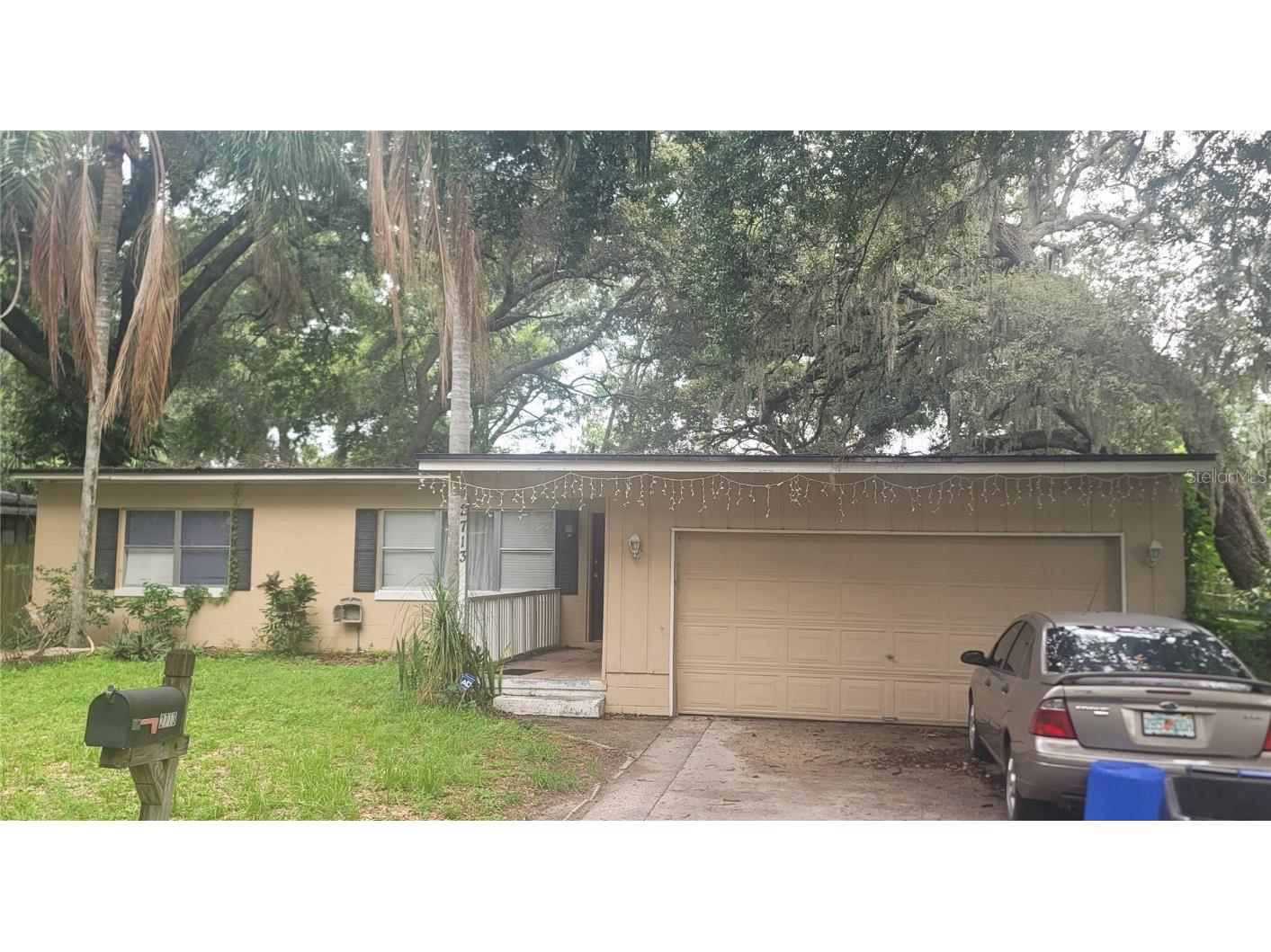 2713 Page Avenue Orlando FL 32806 O6125315 image1