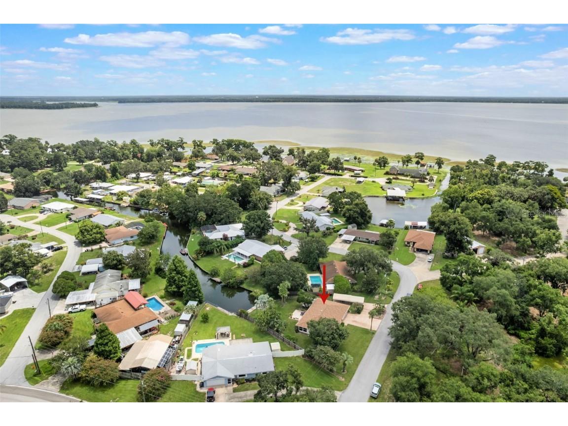 2713 Palm Acres Avenue Lake Wales FL 33898 - LAKE PIERCE P4935414 image1