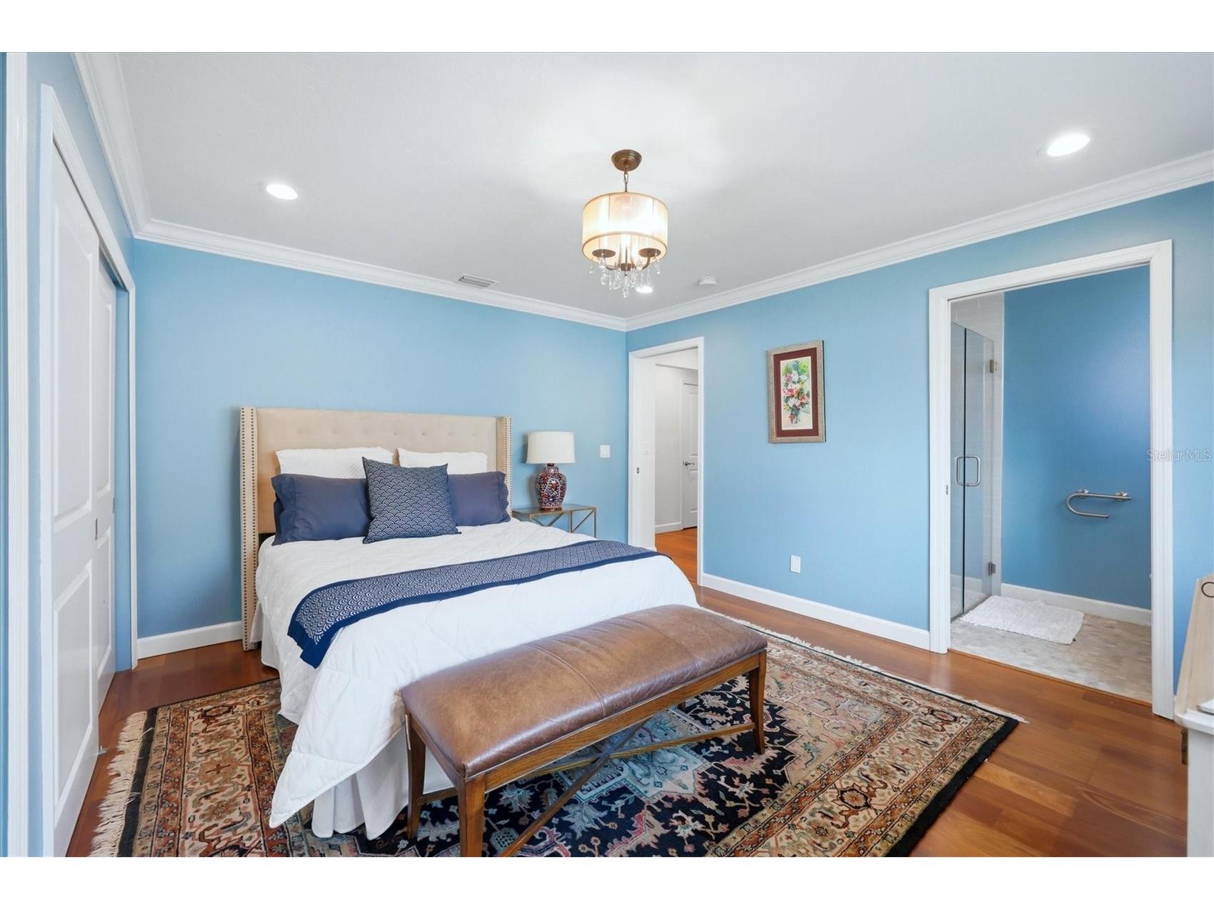 2713 Riverbluff Court #V101 Sarasota FL 34231 A4686360 image17