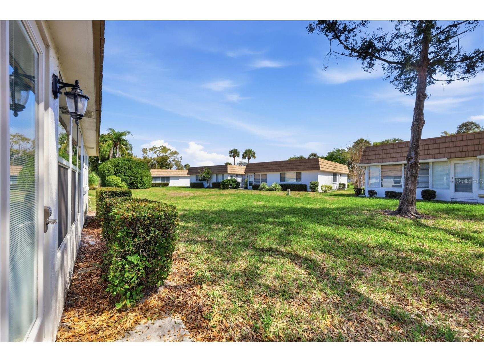 2713 Riverbluff Court #V101 Sarasota FL 34231 A4686360 image22