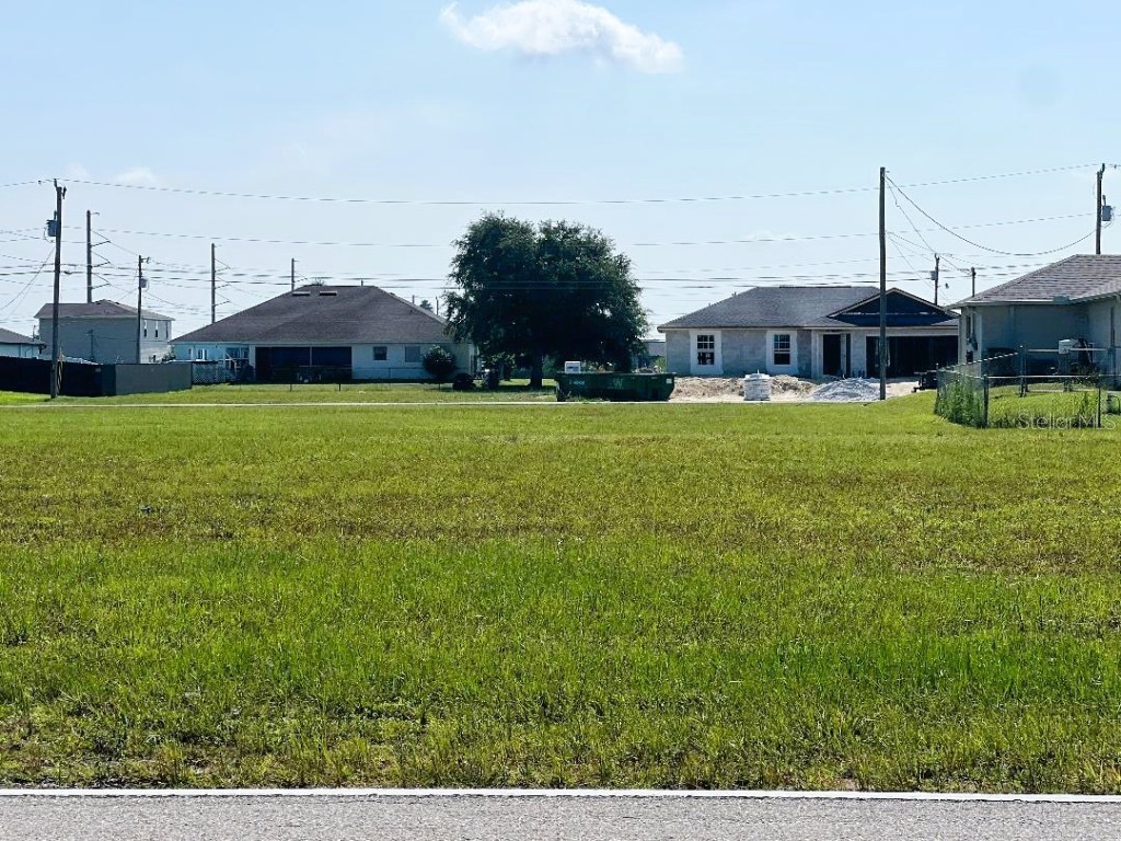 2713 Santa Barbara Boulevard N Cape Coral FL 33993 C7498405 image1