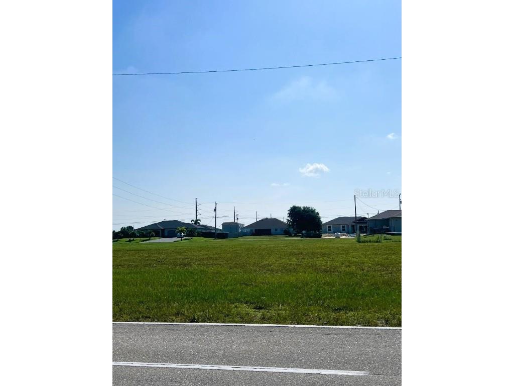 2713 Santa Barbara Boulevard N Cape Coral FL 33993 C7498405 image7
