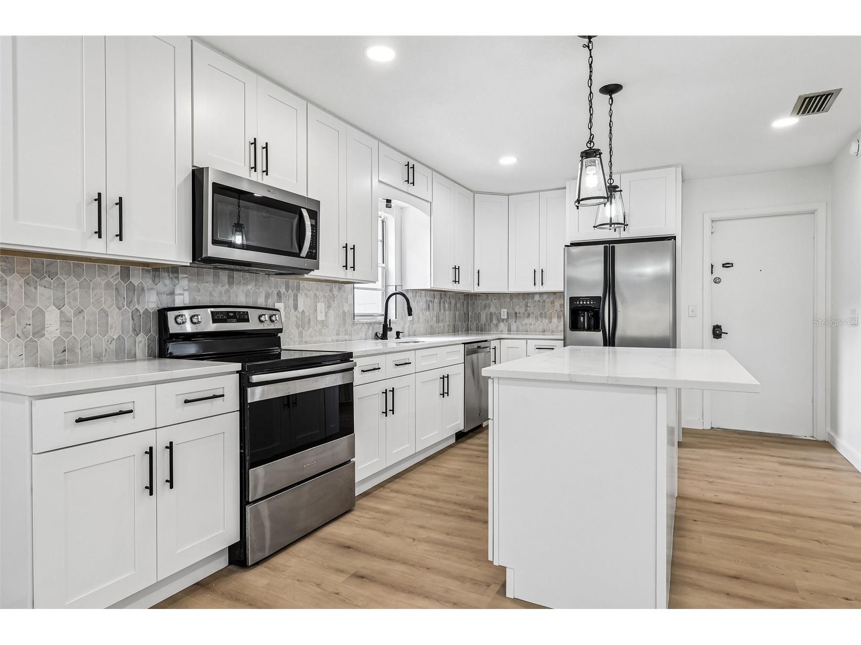2713 Yucca Street Orlando FL 32807 O6409204 image5