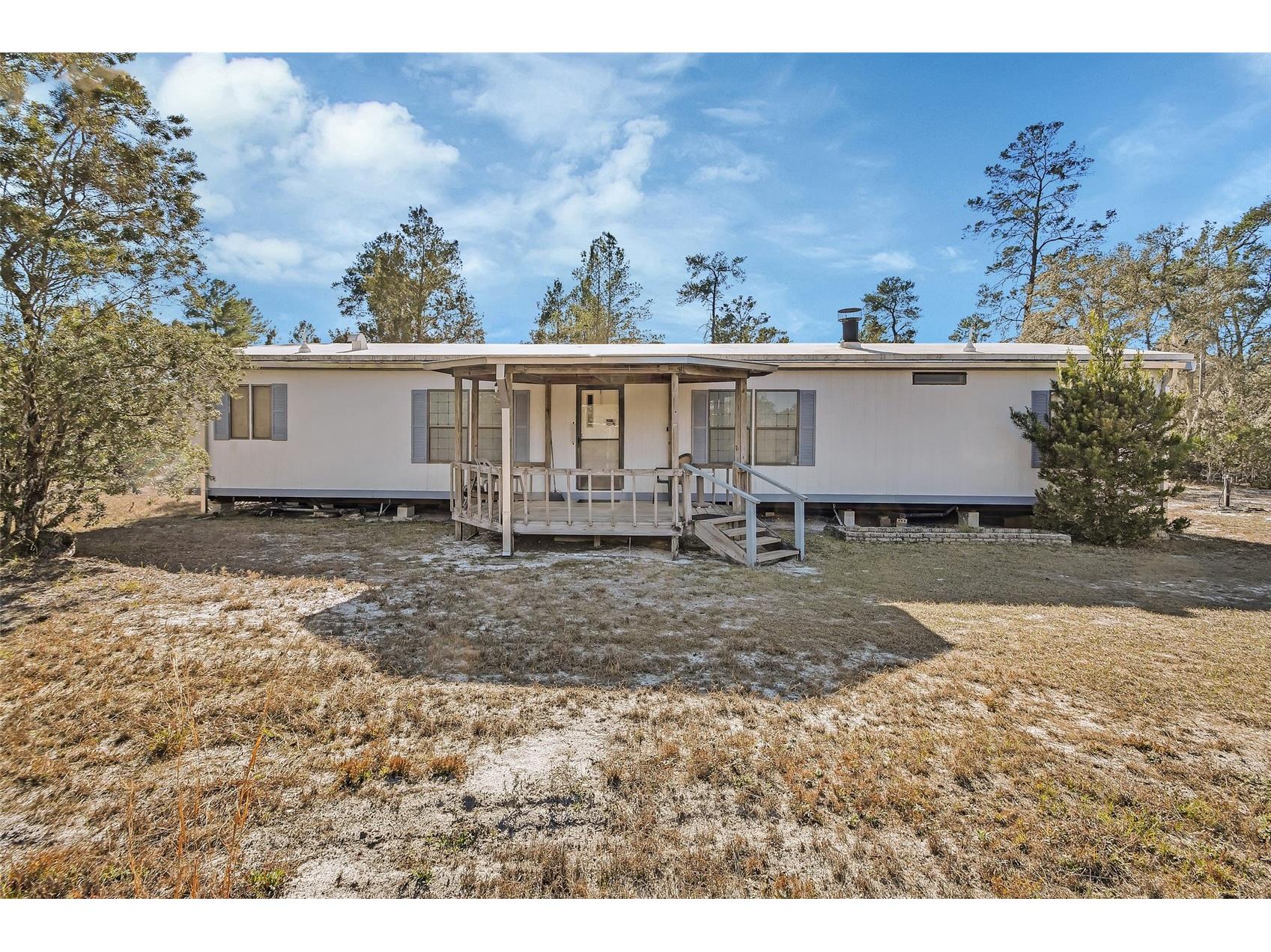 27130 Fishermans Road Paisley FL 32767 V4947089 image1