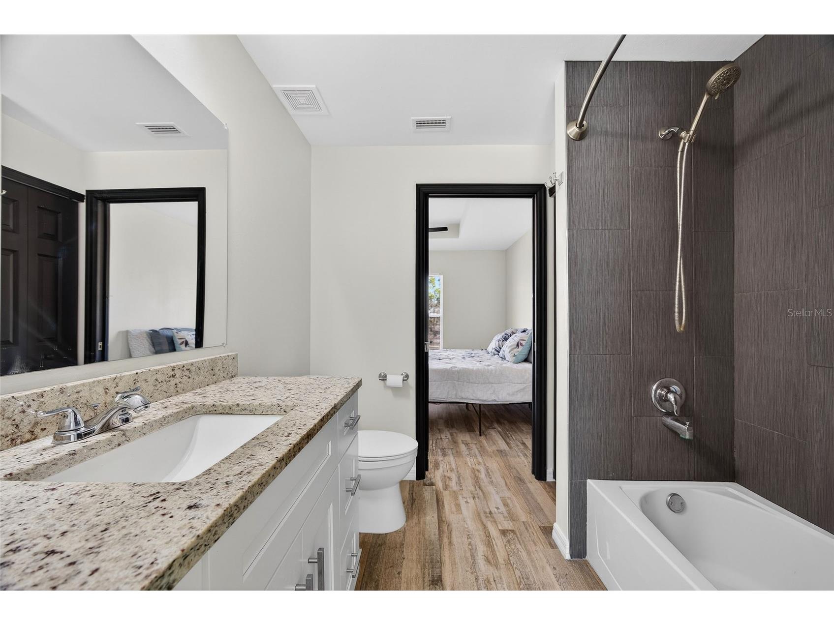 27130 Savoy Drive Punta Gorda FL 33955 C7521415 image12