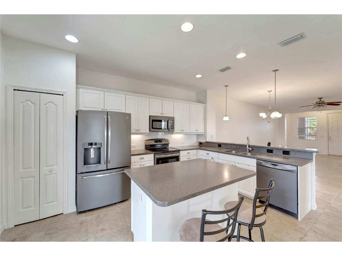 27133 Ipswich Drive Englewood FL 34223 TB8318020 image6