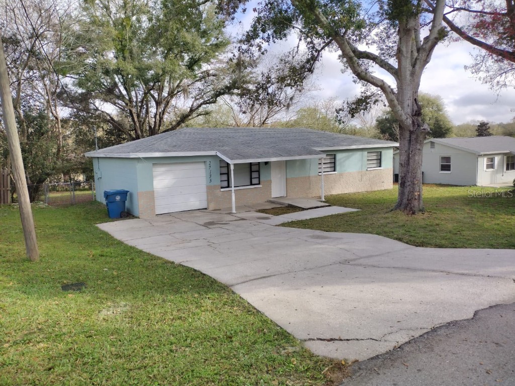 27135 Aubrey Avenue Brooksville FL 34602 N6125276 image1