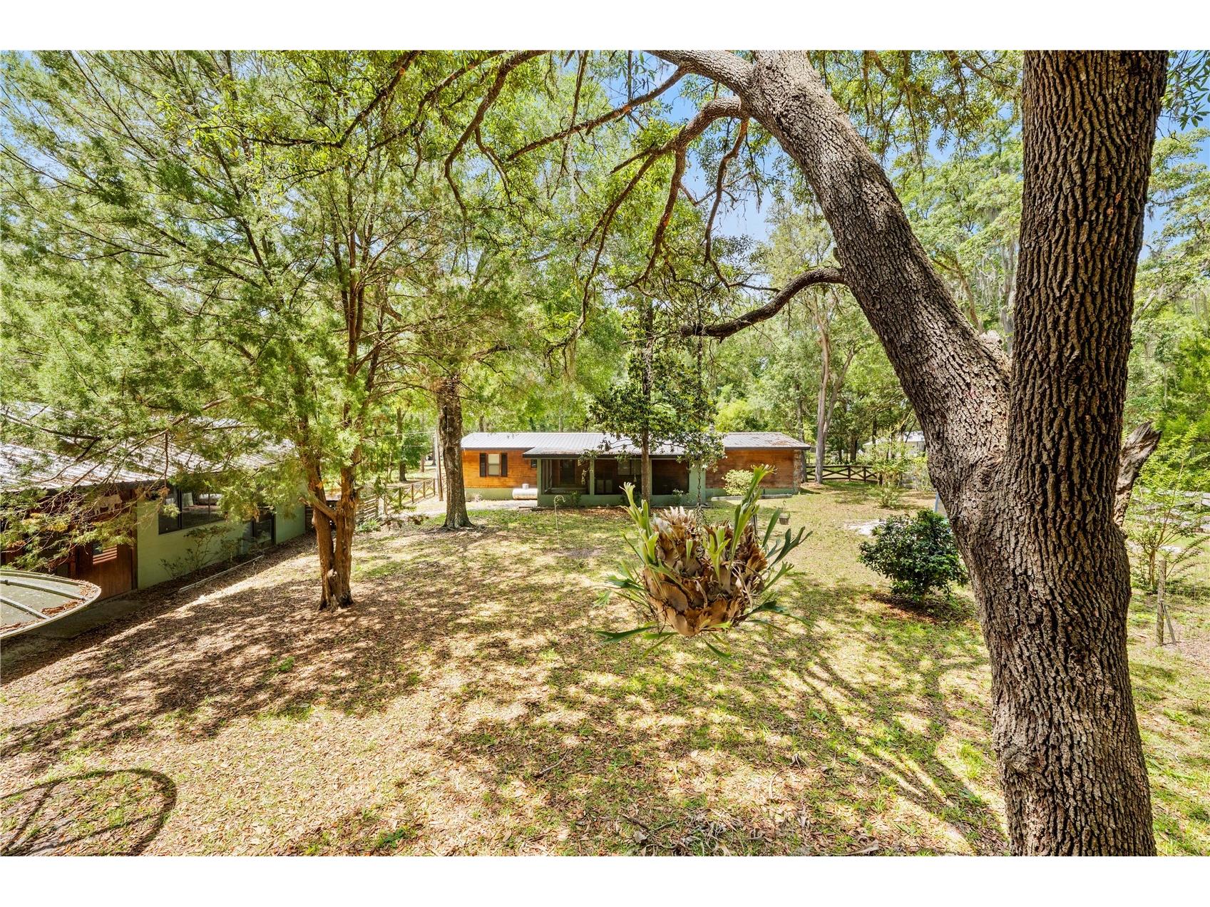 27137 Lambeth Road Brooksville FL 34602 W7885492 image4