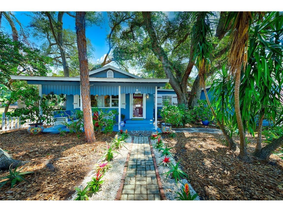 2714 58th Street S Gulfport FL 33707 U8197711 image1