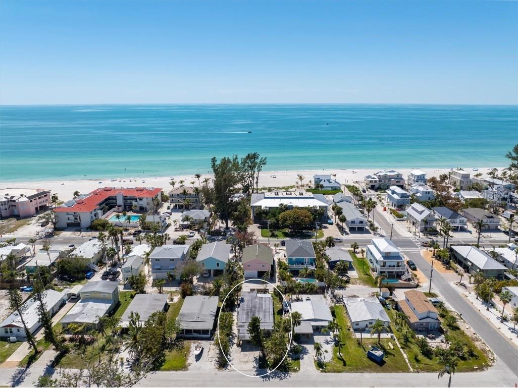 2714 Avenue C Holmes Beach FL 34217 A4671617 image9