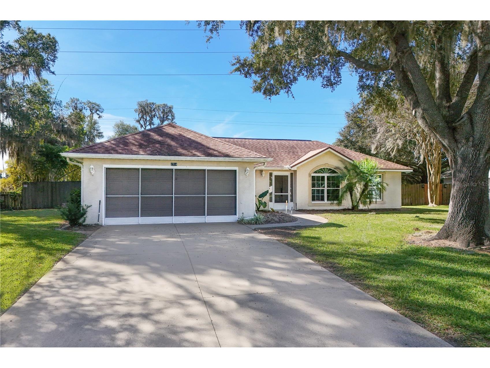 2714 Bayview Drive Eustis FL 32726 G5103445 image1