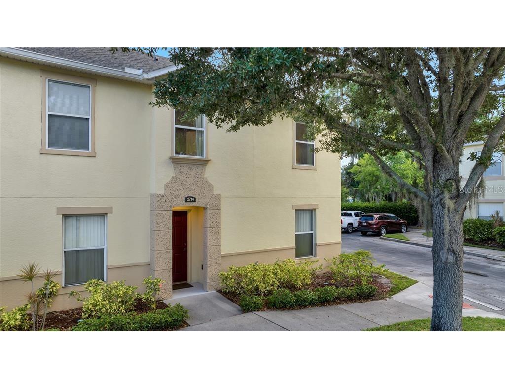 2714 Club Cortile Circle Kissimmee FL 34746 G5069257 image1