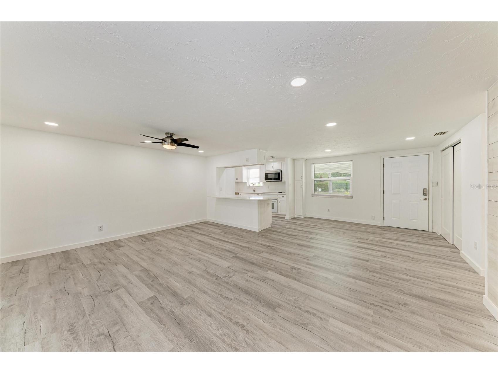 2714 Datura Street Sarasota FL 34239 N6144604 image12