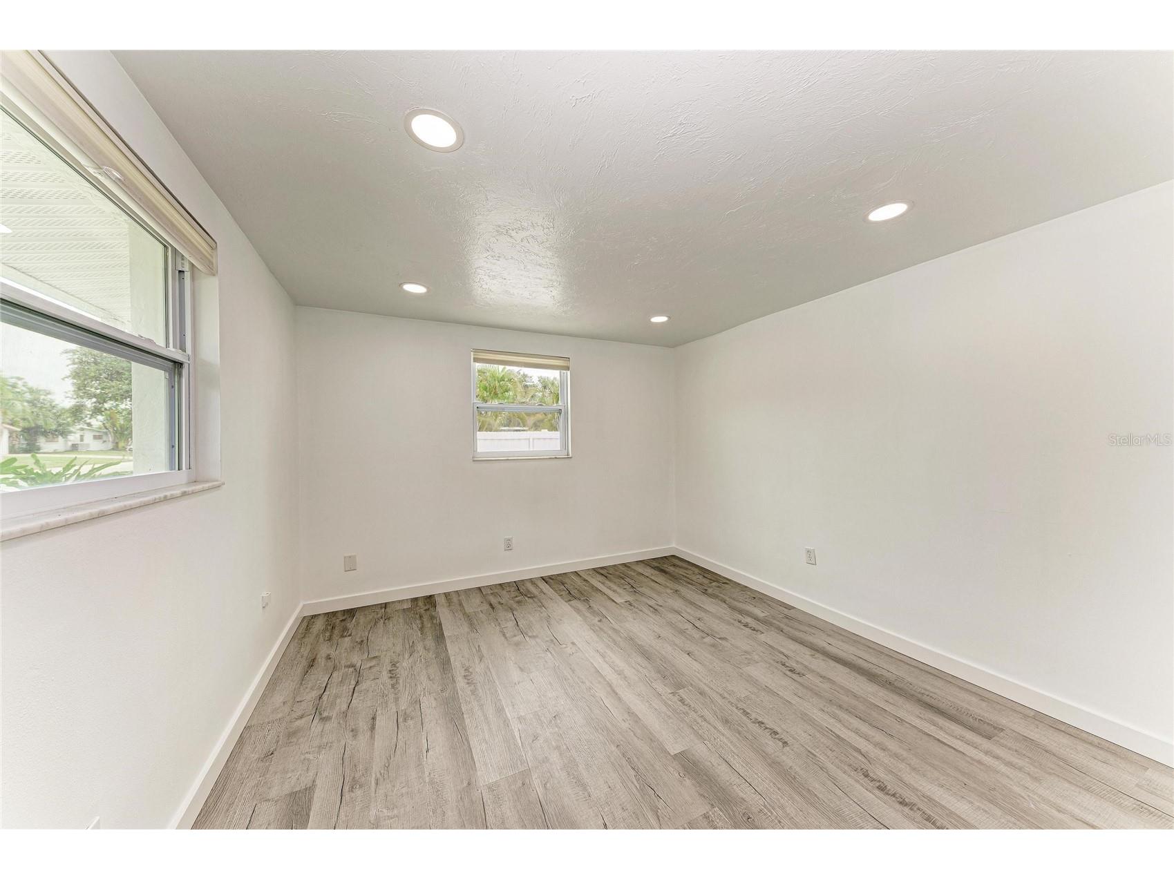 2714 Datura Street Sarasota FL 34239 N6144604 image28
