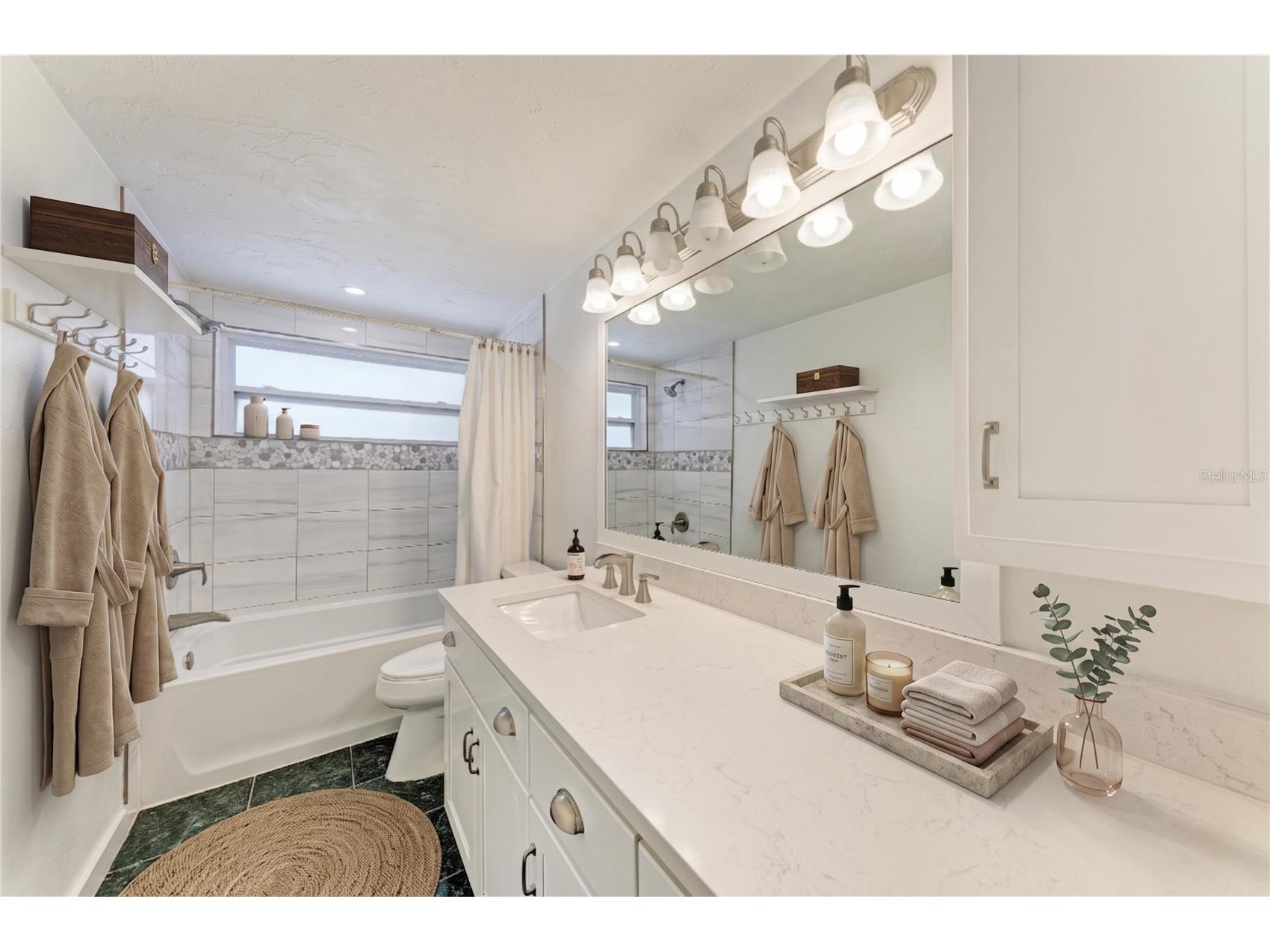 2714 Datura Street Sarasota FL 34239 N6144604 image31