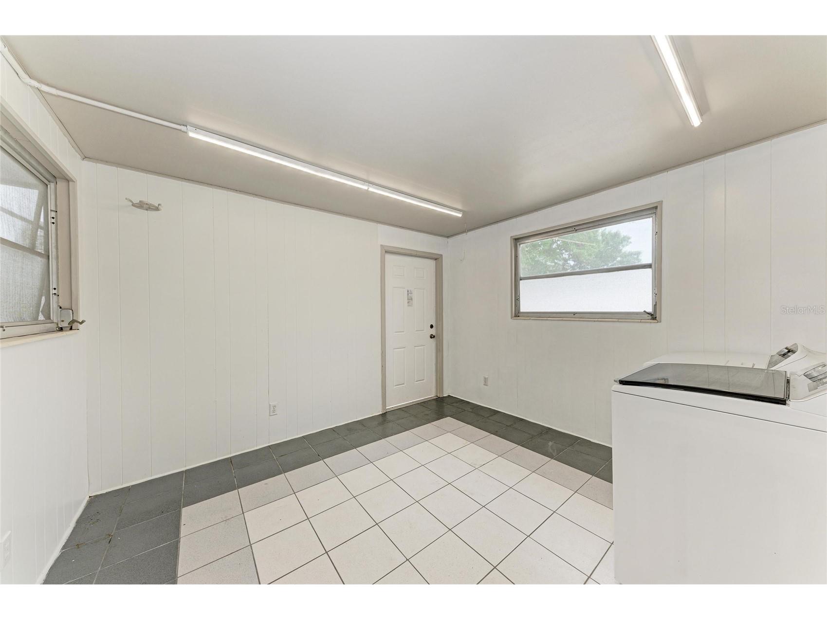 2714 Datura Street Sarasota FL 34239 N6144604 image39