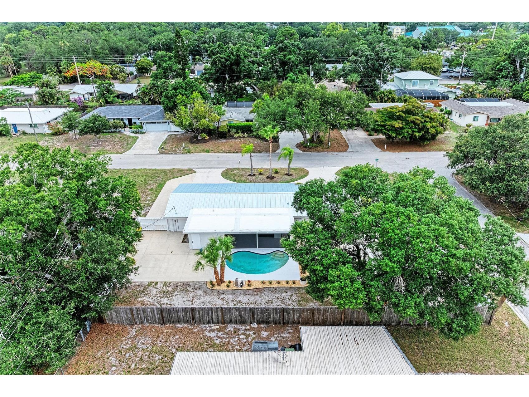 2714 Datura Street Sarasota FL 34239 N6144604 image53