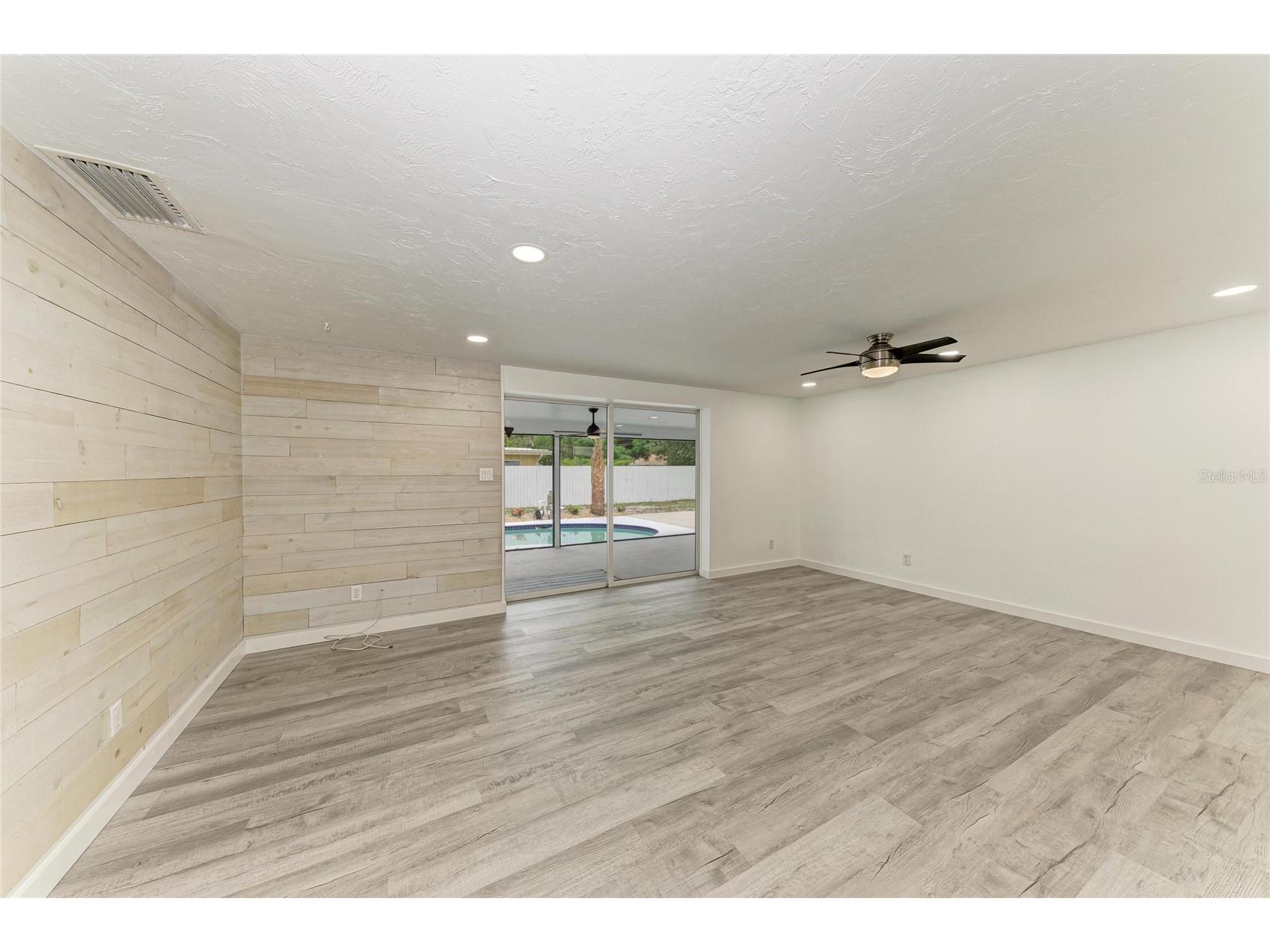 2714 Datura Street Sarasota FL 34239 N6144604 image9