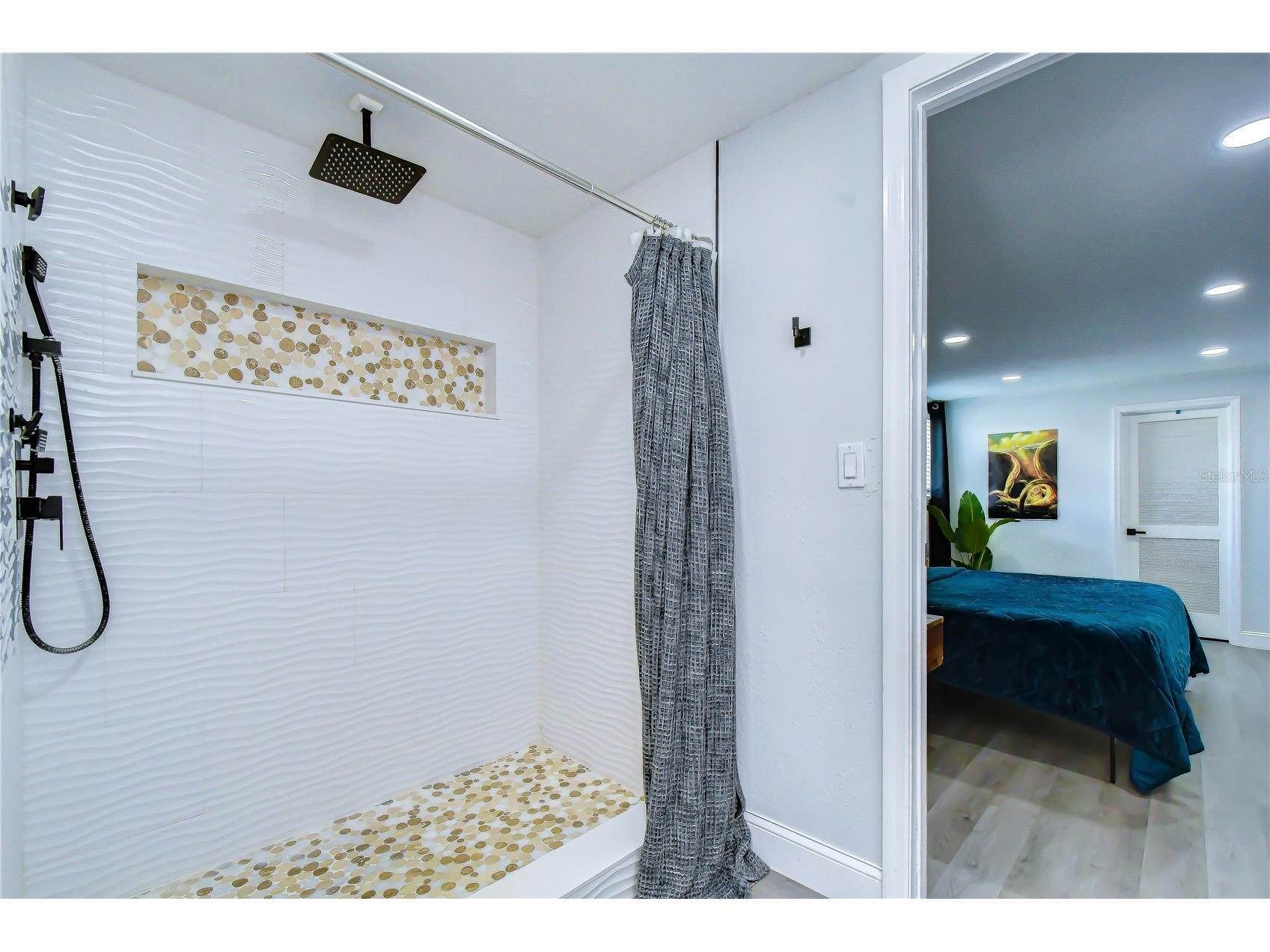 2714 E 98th Avenue Tampa FL 33612 TB8525934 image20