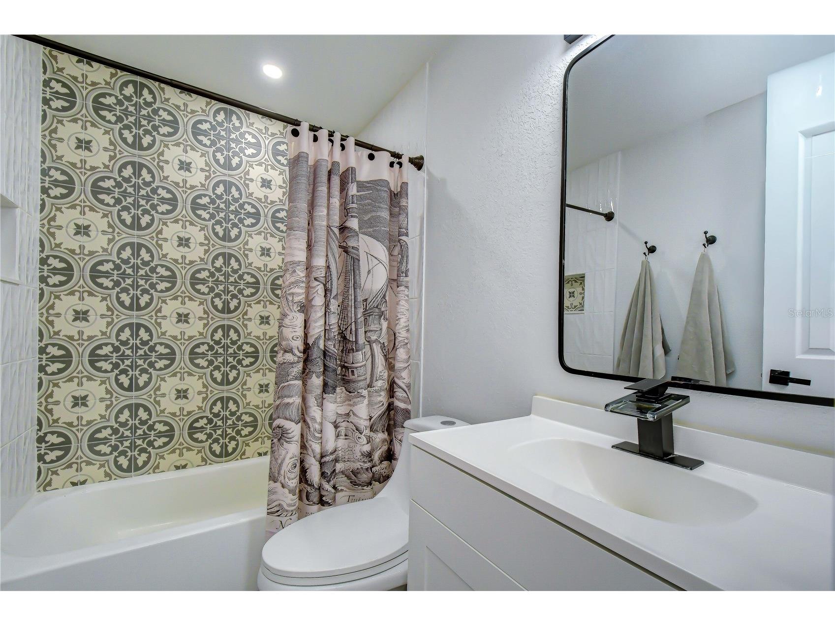 2714 E 98th Avenue Tampa FL 33612 TB8525934 image29
