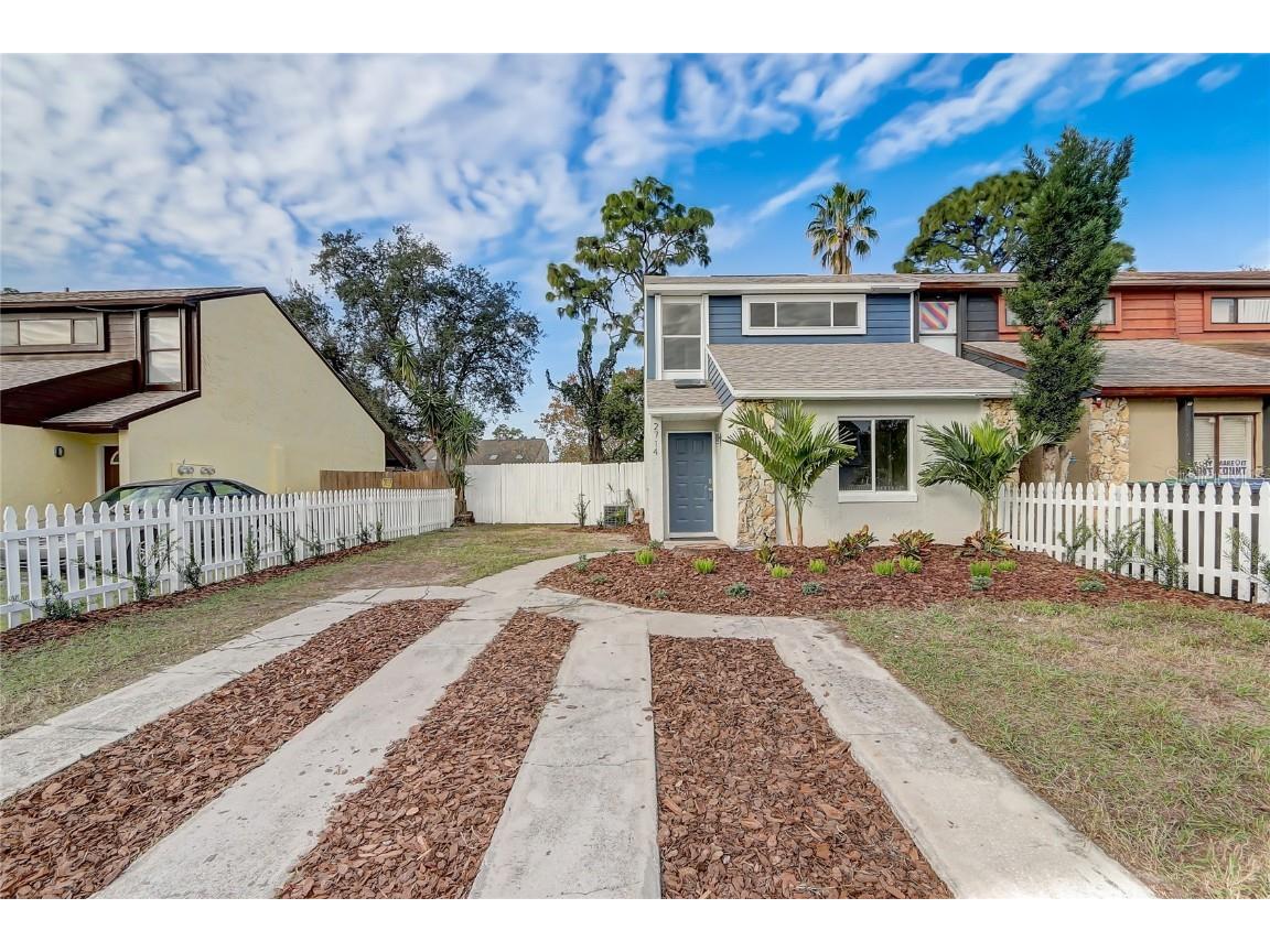 2714 Hunt Club Lane Orlando FL 32826 O6160969 image1