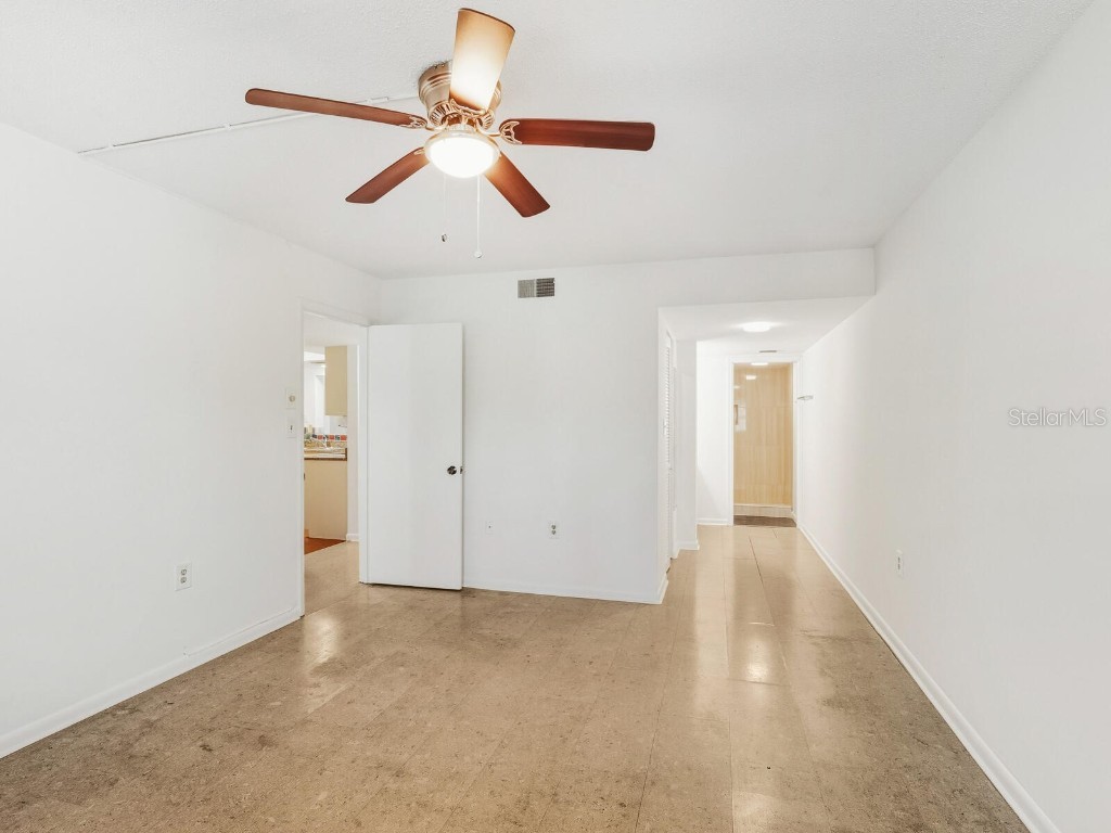 2714 Orchid Oaks Drive #101 Sarasota FL 34239 - PHILLIPPI CREEK A4673251 image16