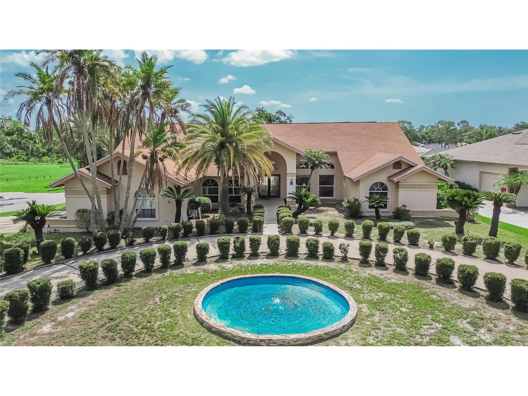 2714 Pine Club Drive Plant City FL 33566 TB8528362 image1