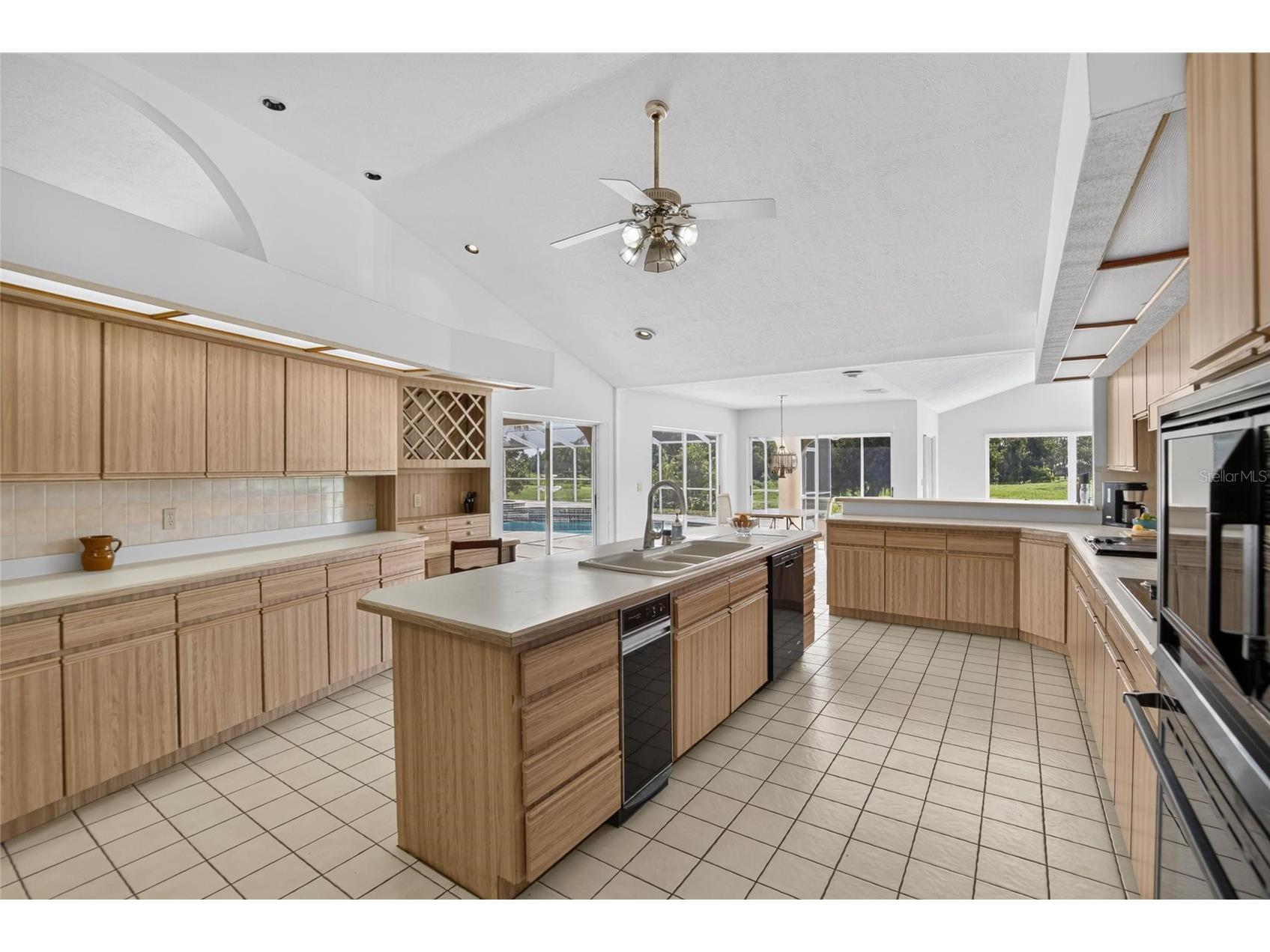 2714 Pine Club Drive Plant City FL 33566 TB8528362 image19