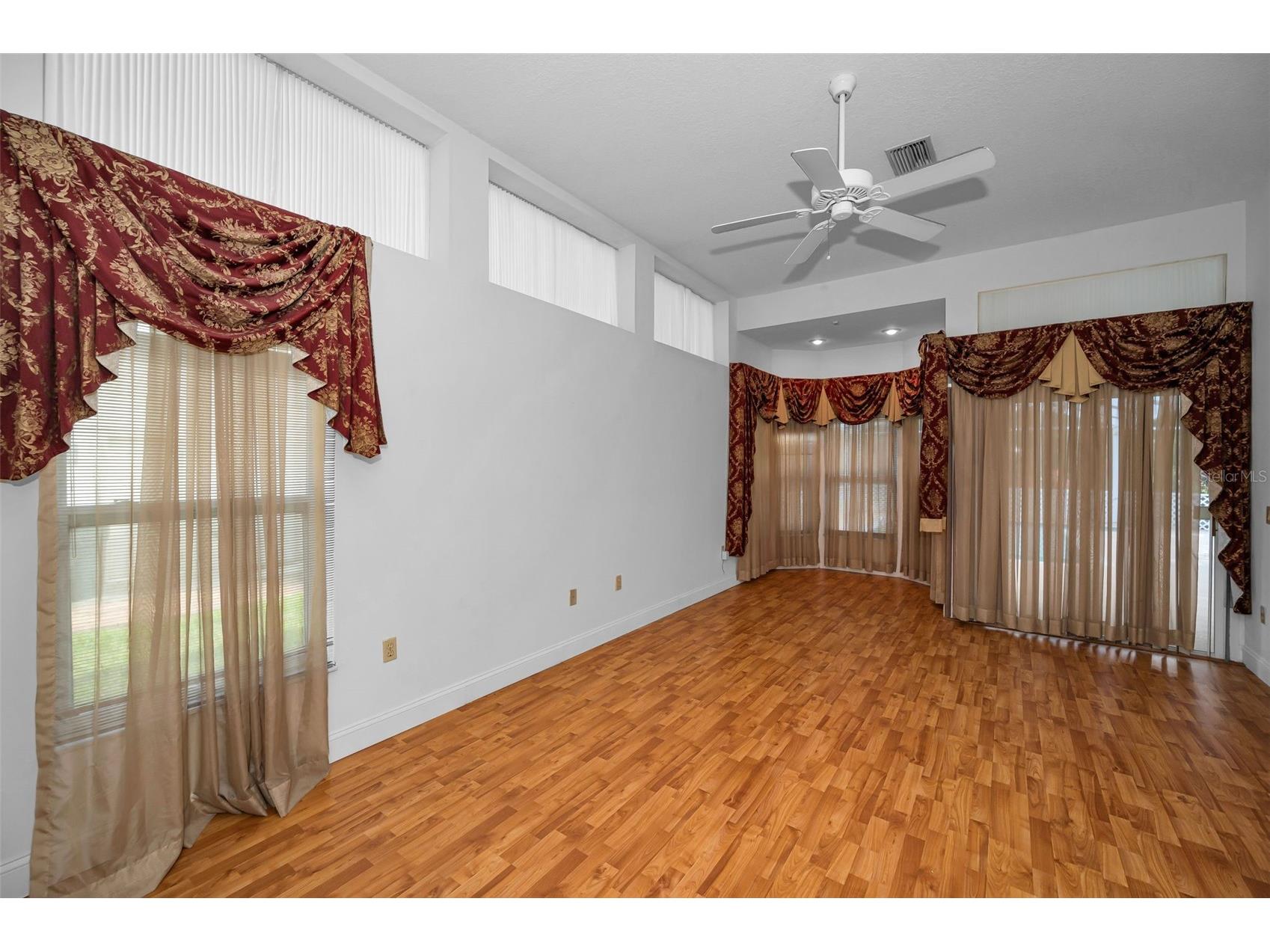 2714 Resnik Circle W Palm Harbor FL 34683 TB8513727 image18