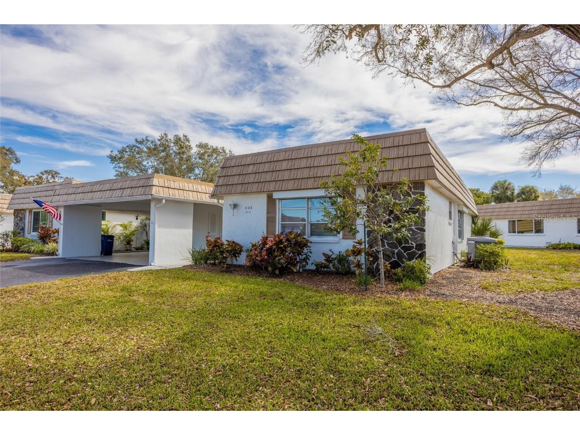 2714 Riverbluff Parkway #V-112 Sarasota FL 34231 - PHILLIPI CREEK A4600240 image1